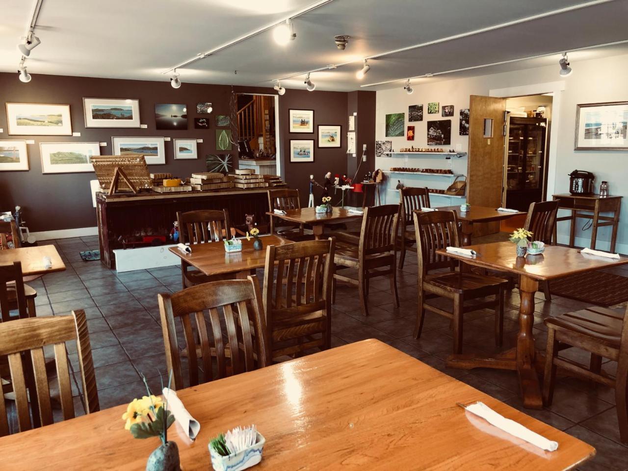 The Water'S Edge Inn & Gallery Baddeck Inlet Εξωτερικό φωτογραφία